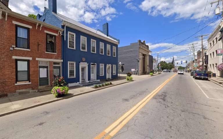 100916 h f c cabinets inc 768x480