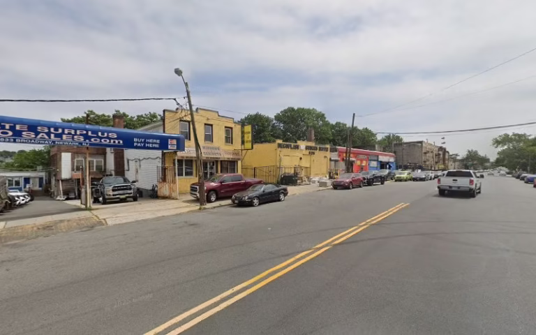 102061 windows and cabinets 1 768x480