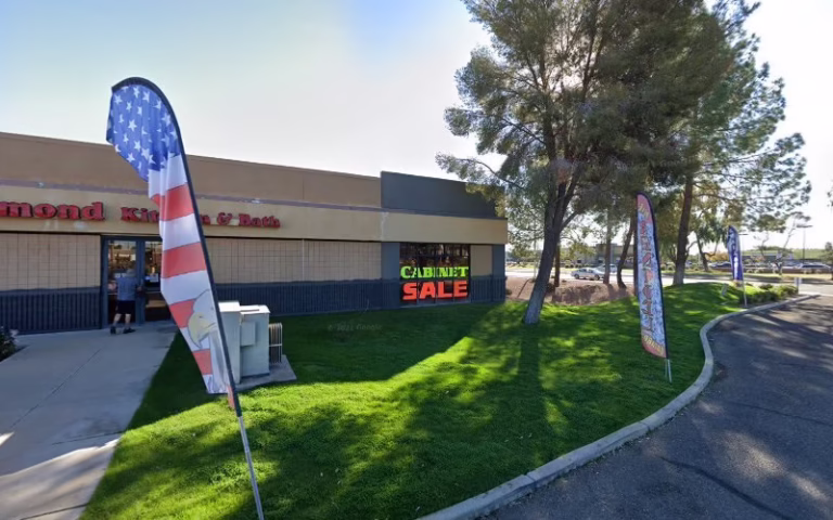 102998 kitchen cabinets 1 768x480