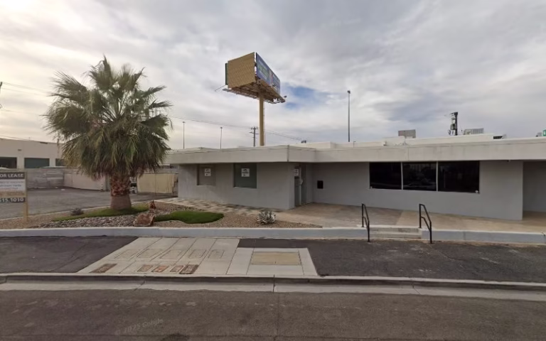 103264 custom design cabinets 768x480