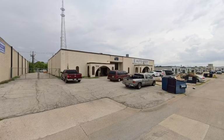 103486 dfw kitchen cabinets 768x480