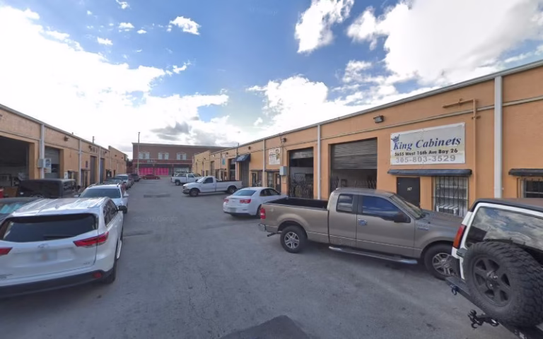 103695 king cabinets 1 768x480