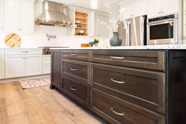 103824 eagle fine cabinetry 1