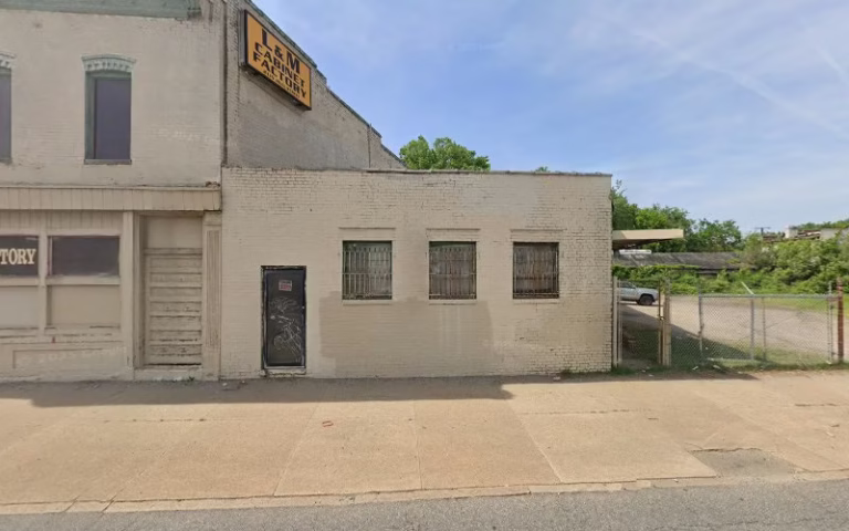 103911 lm cabinet factory llc 768x480