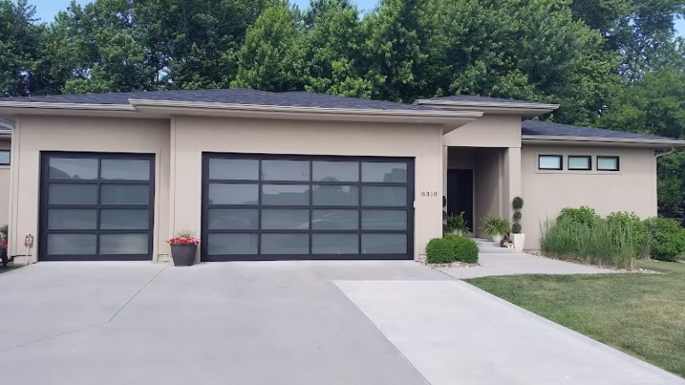 104751 wd door 768x432