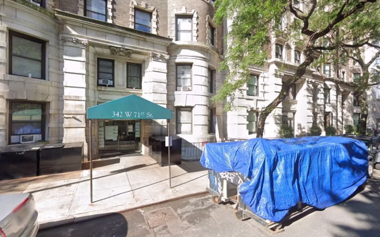 105512 artman tile paint 1 768x480