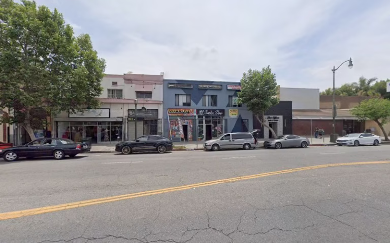 105587 we do tile contractor 768x480