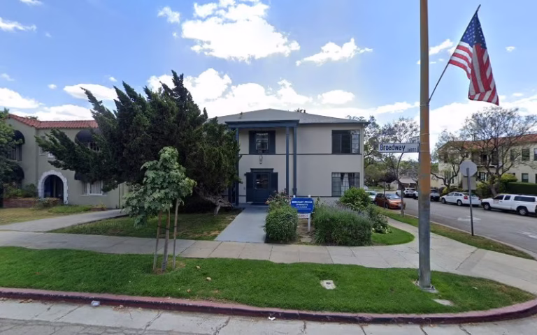 105635 glendale tile installation repair 1 768x480