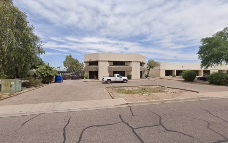 105962 desert mountain tile marble 1 768x480