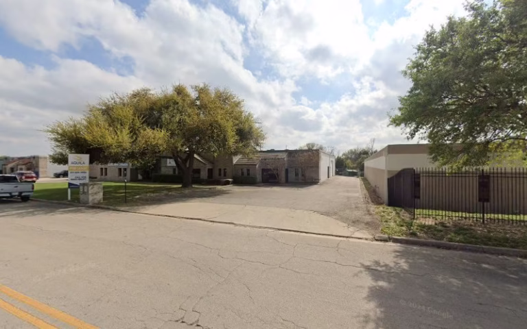 106503 austin stone tile 768x480