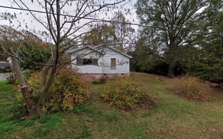 106920 tlceramic installation 1 768x480