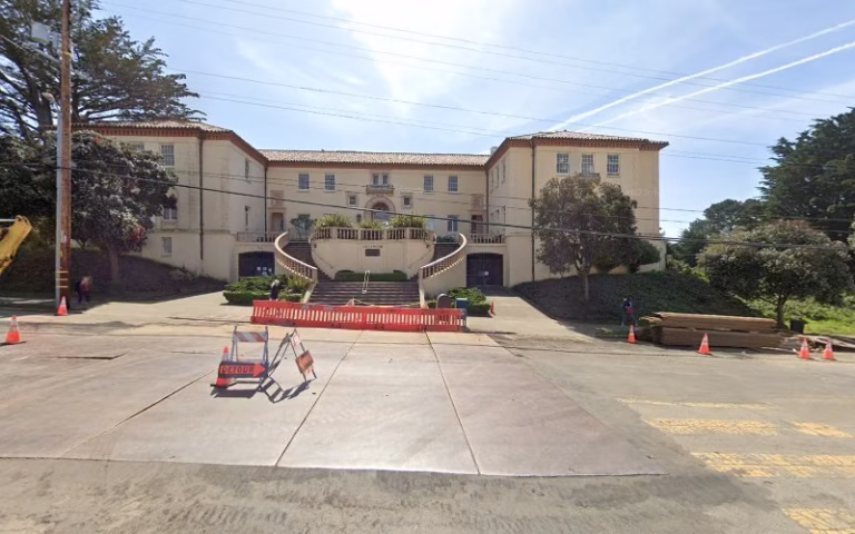 107039 mediterranean tile 1 768x480