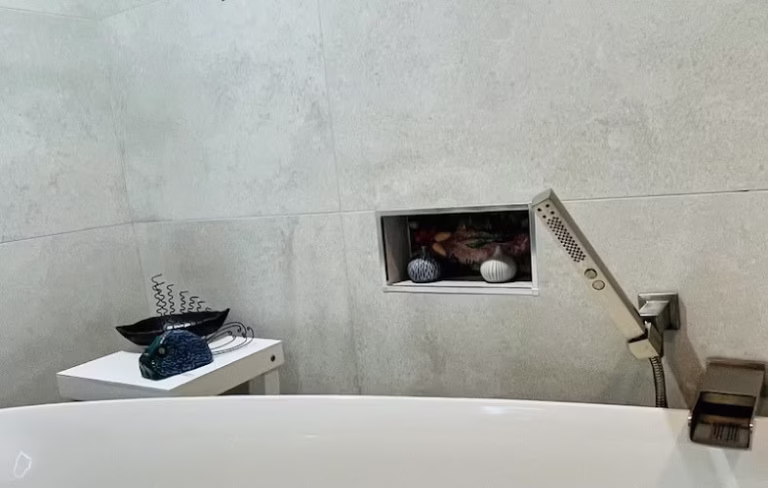 107218 paul lewing custom tile 768x488