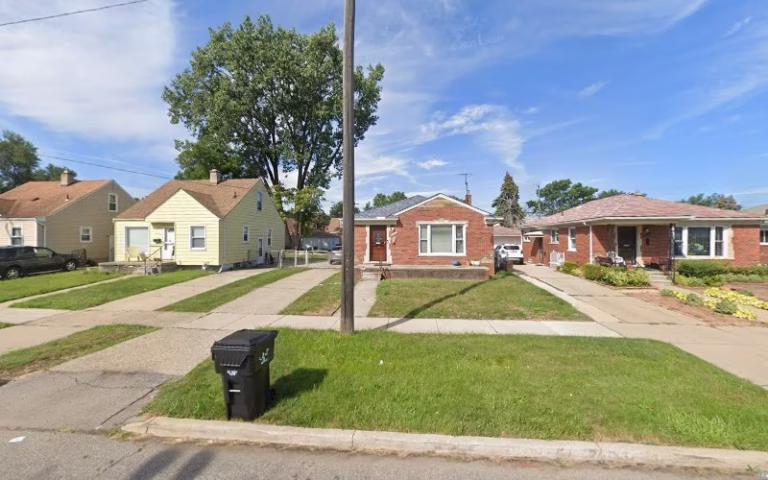 108039 big time ceramic tile marble 1 768x480