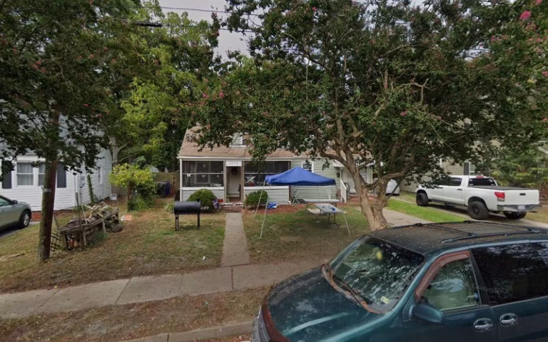 108097 roofing repair contractor norfolk 768x480