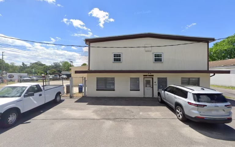 108263 ducks roofing co. inc 1 768x480