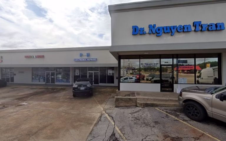 108301 adams sons roofing 768x480