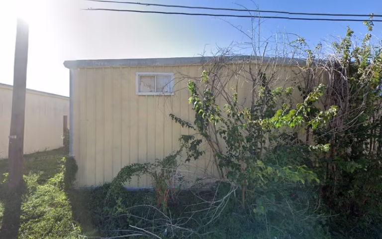 108522 holland roofing 768x480