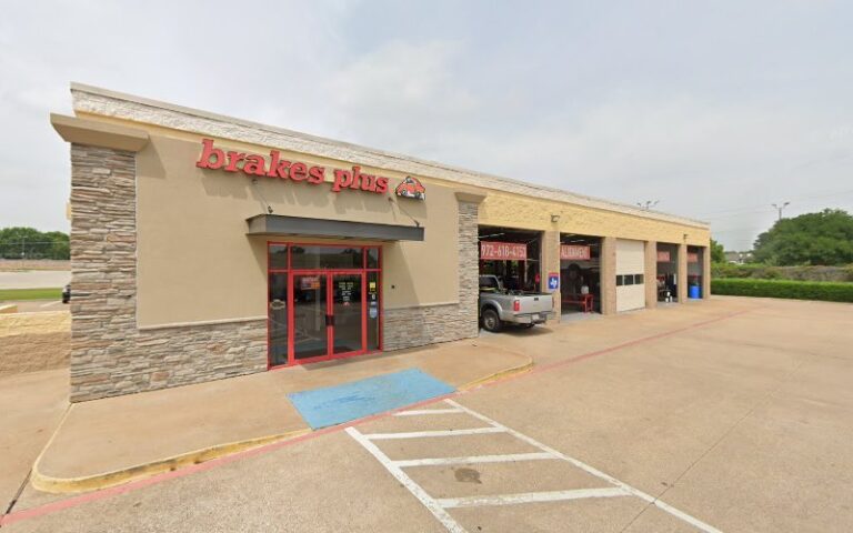 10879 thomas sons roofing construction 768x480