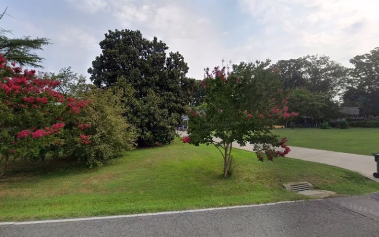 109208 hl roofers llc 768x480