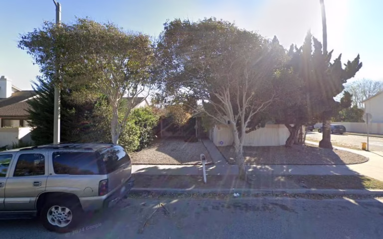 110299 oxnard roofing 1 768x480