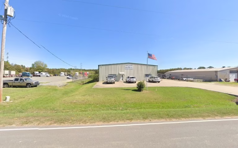 112038 johnnys roofing metal 1 768x480