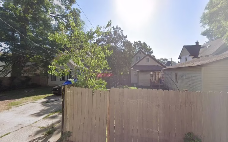 112405 lakeside roofing co 768x480