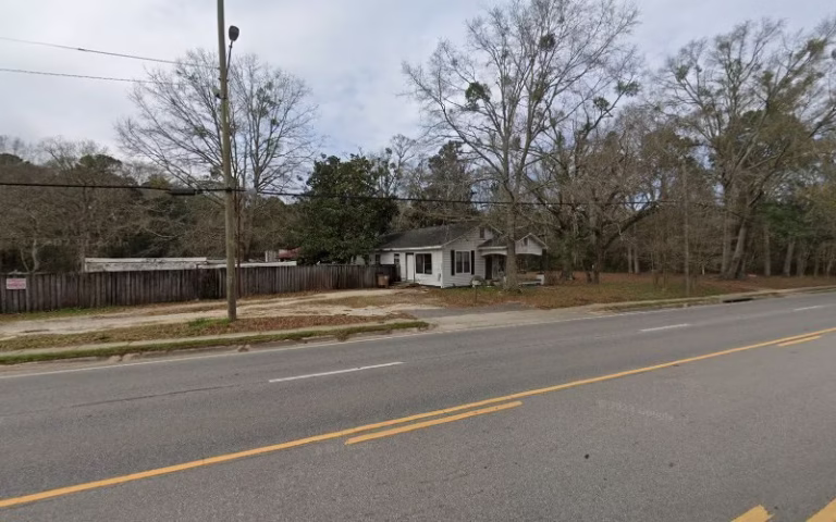 112607 a 1 roofing construction 1 768x480