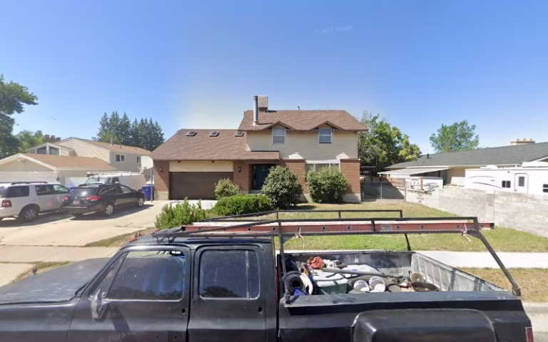 112804 frank kidd roofing 768x480