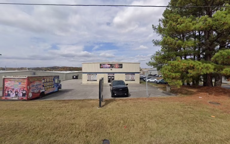 113783 chris mc reynolds roofing 768x480