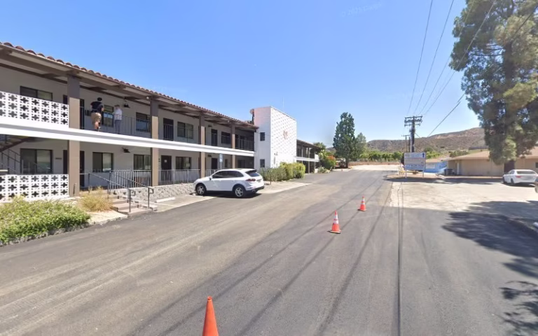 114313 santa clarita commercial water damage restoration 768x480