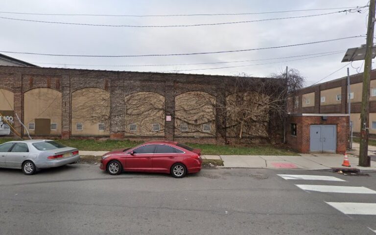 11539 advanced roof siding masters 768x480