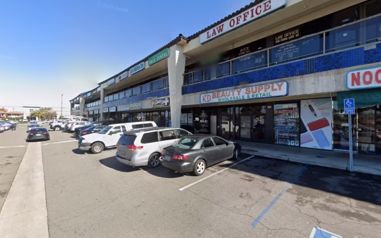 115524 acepeak roofing 768x480