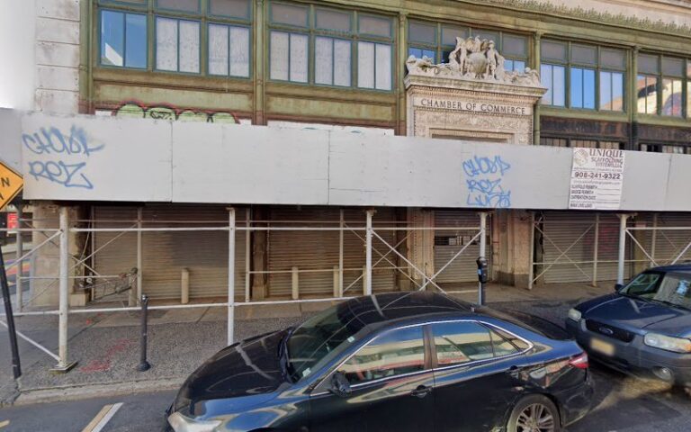 11566 hayes brothers roofers llc 1 768x480