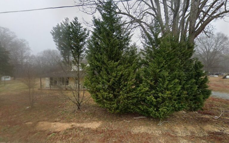 11873 budget vinyl siding co 768x480