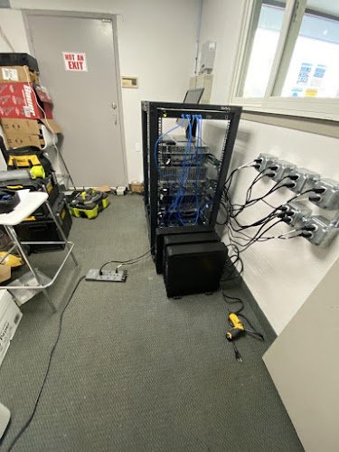 13810 fixacal electrician 1