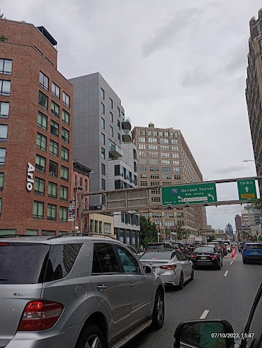 14057 polo electric 1