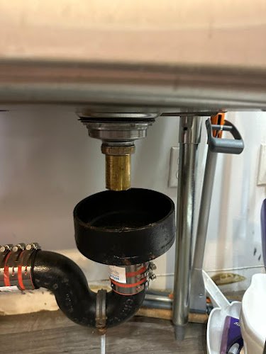 17702 soho handyman services 1