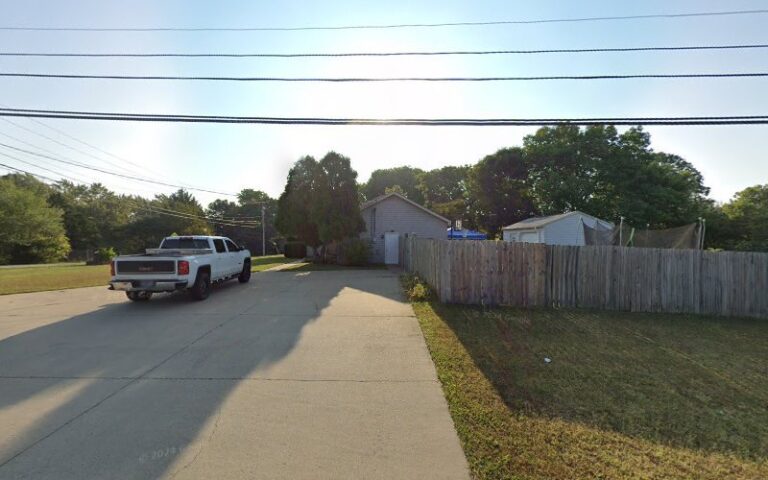 18510 t c fencing 768x480