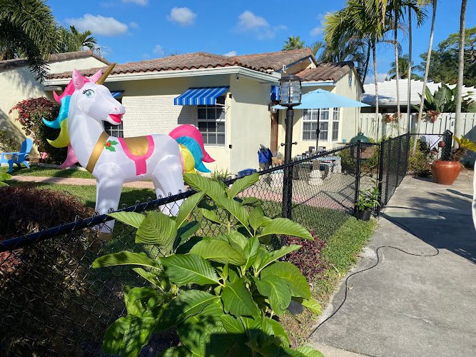 18637 mark fence railing 1