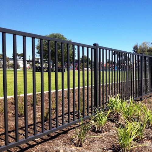 18738 houston fence repair 1