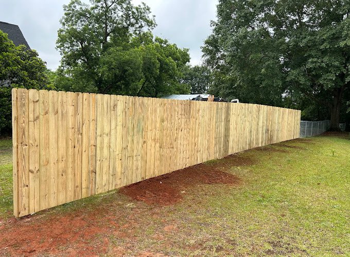 18820 custom fence 1