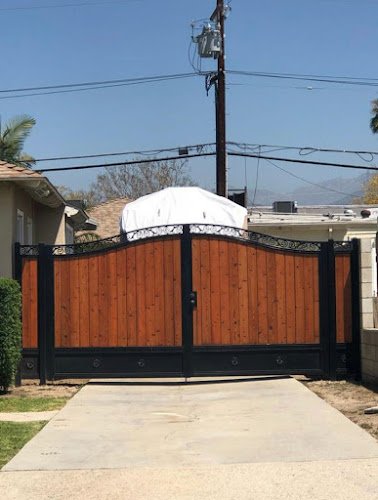 18825 mb fence iron corp 1