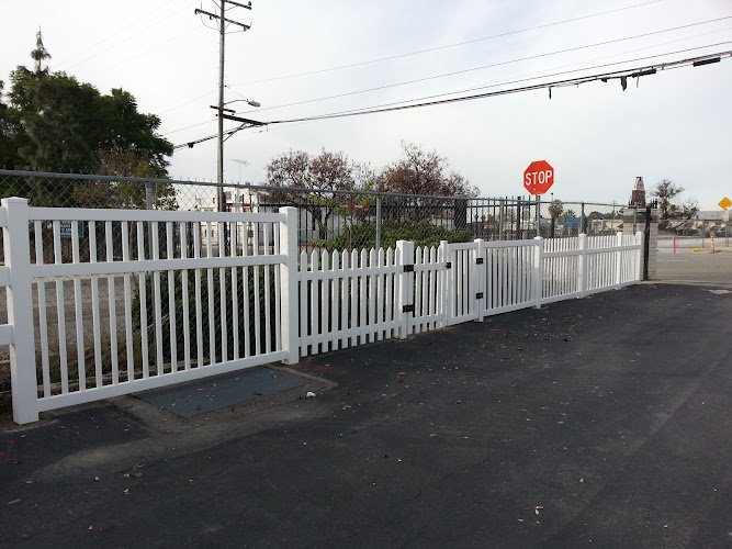 18883 reliabuilt fence company 1
