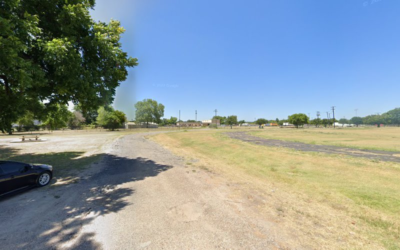 18990 j.a.n.e. fencing construction 1