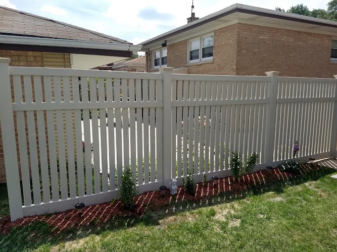 19155 cardinal fence 1