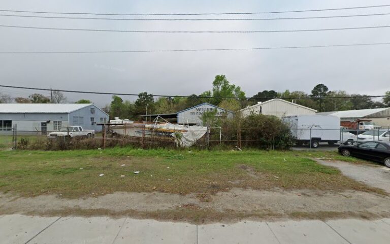 19270 wiggins iron fence 1 768x480