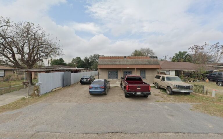 19592 deluna fence iron works 768x480