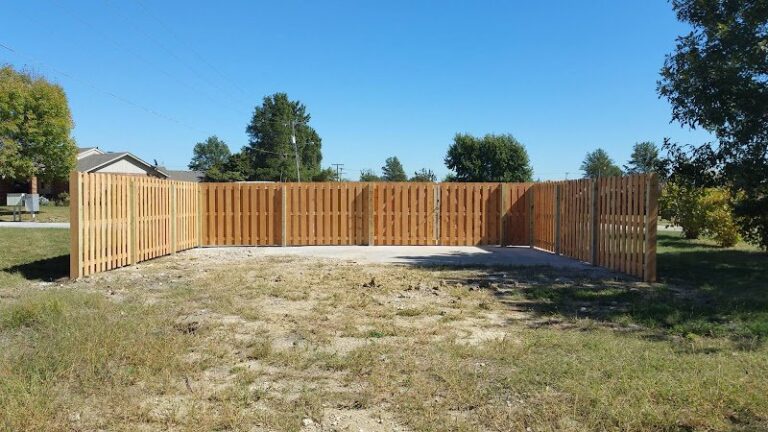 20139 royal fence design llc 1 768x432