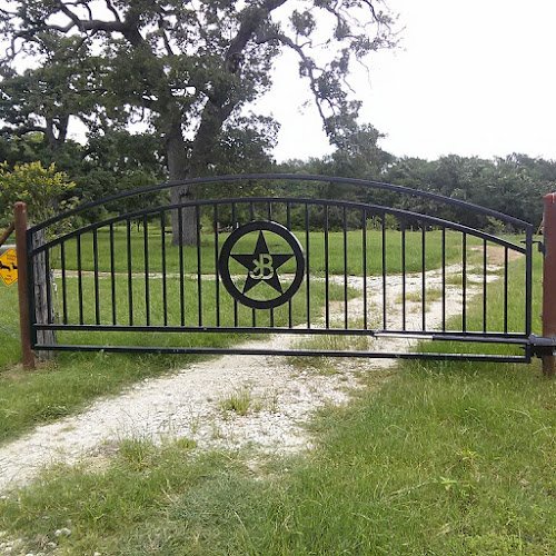 20476 texas gate company 1